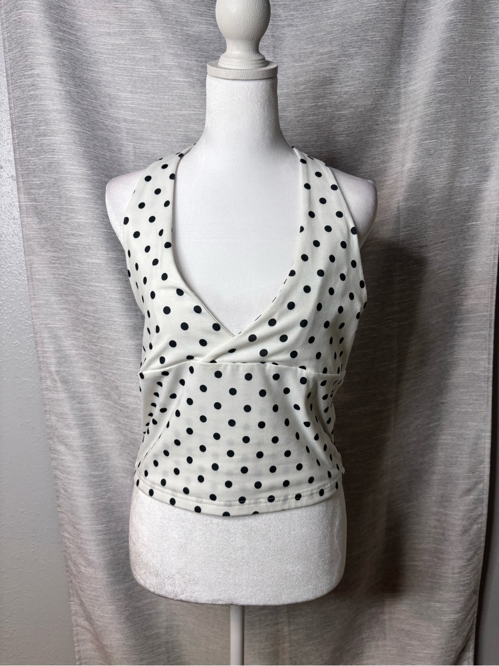 Polka Dot V-Neck Sleeveless Tank Top - White/Black